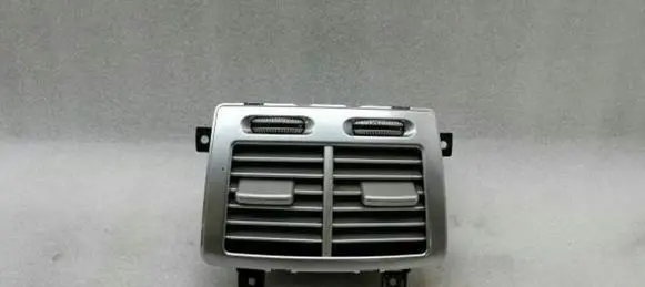 Mercedes-Benz S W221 Rear air vent grill A2218300654