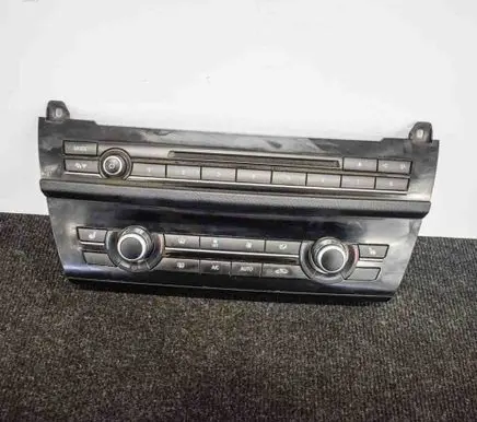 BMW 5 F10 F11 Interior fan control switch 9388321