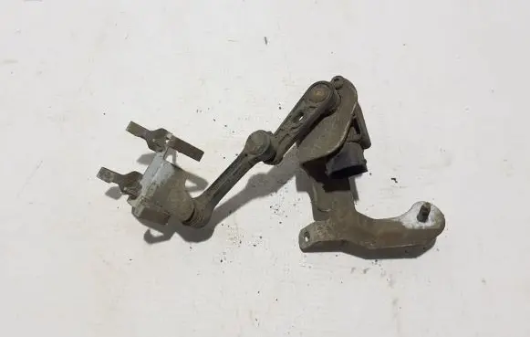 Rear air suspension level height sensor