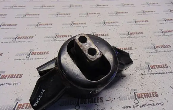 Hyundai i30 Gearbox mounting bracket 21830A5300