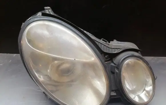 Mercedes-Benz E W211 Headlight/headlamp