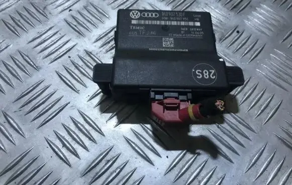 Volkswagen Golf Plus Other control units/modules 1k0907530f 1k0907951