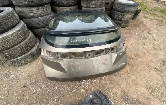 Honda Civic Tailgate/trunk/boot lid 43R001583 AS2M232DOT682
