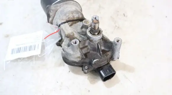 Nissan X-Trail T30 Wiper motor 5905-32228