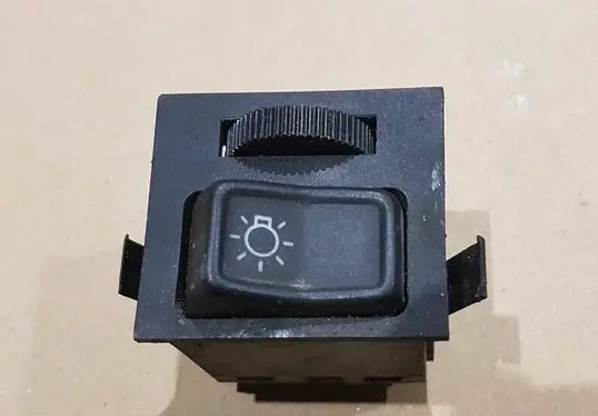 Volkswagen Golf I Light switch 305941531A