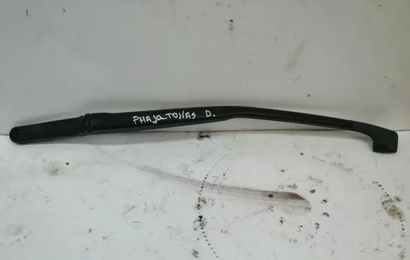 Volkswagen Phaeton Front wiper blade arm