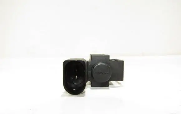 Audi Q5 SQ5 Turbo solenoid valve 037906283C