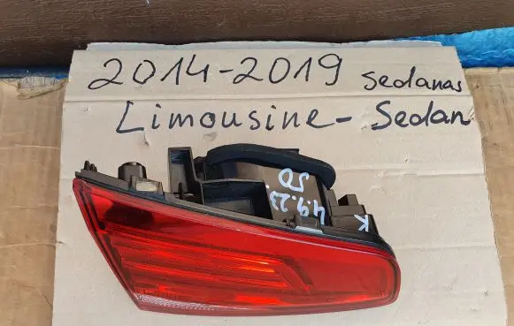 Volkswagen PASSAT B8 Tailgate rear/tail lights 3G5945033B