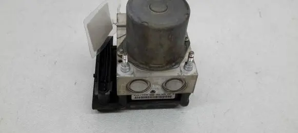 Toyota Avensis T270 ABS Pump 4454005070