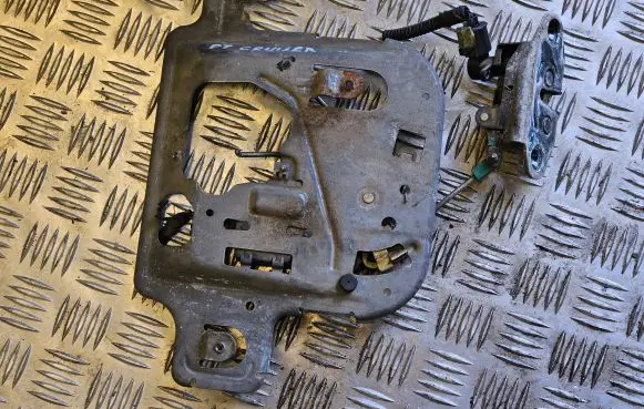 Chrysler PT Cruiser Loading door lock 525ADC 0042