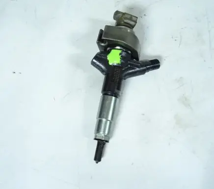 Subaru Legacy Fuel injector 16613AA030