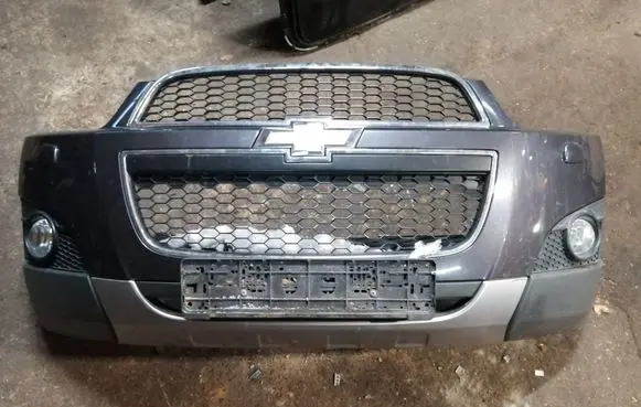 Chevrolet Captiva Front bumper 