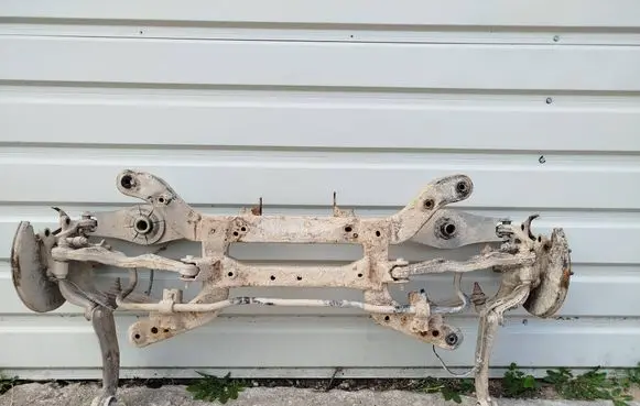 Opel Insignia A Rear axle beam 