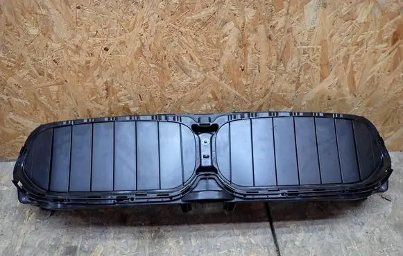 BMW 6 G32 Gran Turismo Radiator trim 5A218F5