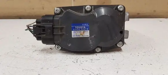 Toyota Avensis T270 EGR valve 258000R010 VN1501000043