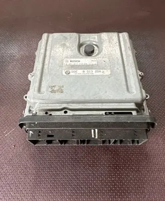 Engine ECU kit and lock set