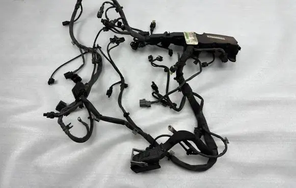 Mercedes-Benz GLC C253 Engine installation wiring loom A2740102013