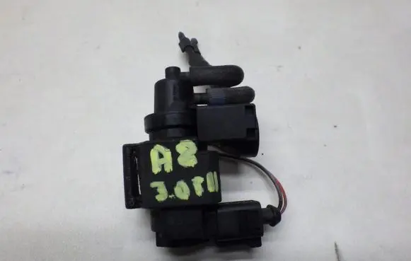 Audi A8 S8 D3 4E Turbo solenoid valve