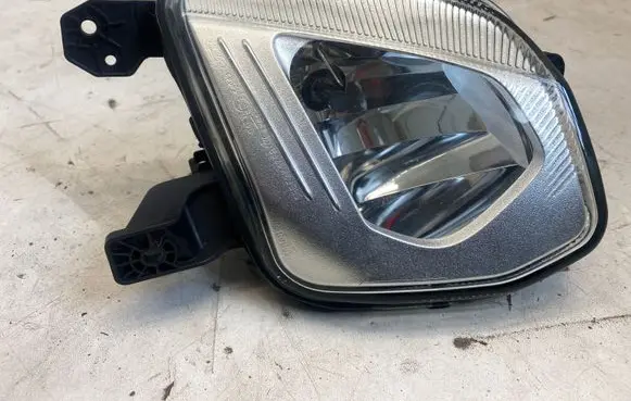Volvo XC60 Fog light set 89250631