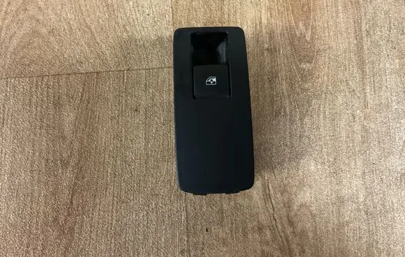 Electric window control switch