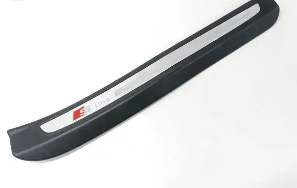 Rear sill trim cover