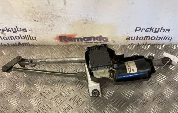 Fiat Punto (176) Front wiper linkage and motor