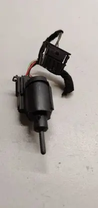 Audi A4 S4 B7 8E 8H Brake pedal sensor switch 8E0945515 19322004