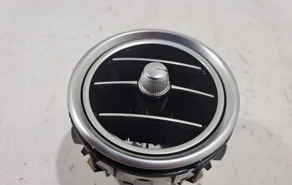 Mercedes-Benz GLC X253 C253 Dash center air vent grill A2055304104 250618L1 53297607