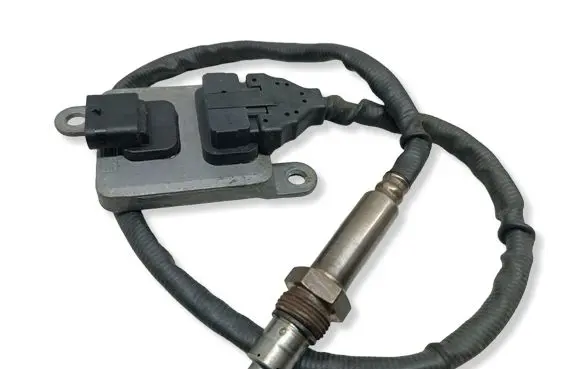 Mercedes-Benz C W205 Lambda probe sensor A0009053503 5WK96682C 0009053503