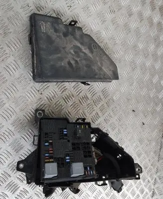 Volvo V60 Fuse module 31473770