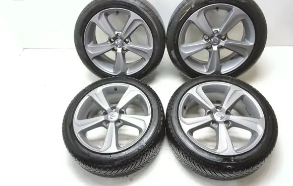 Volvo V40 R17 alloy rim 31317287 31381661
