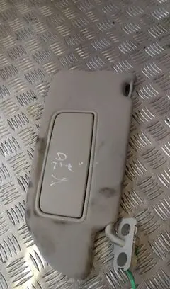 Volvo V70 Sun visor