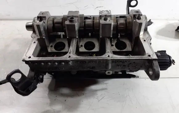 Engine head