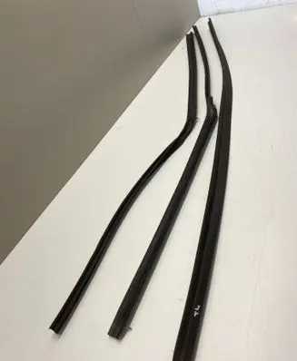 Volkswagen Transporter - Caravelle T4 Front door rubber seal 7D0837761B 7D0837762 7D0843793