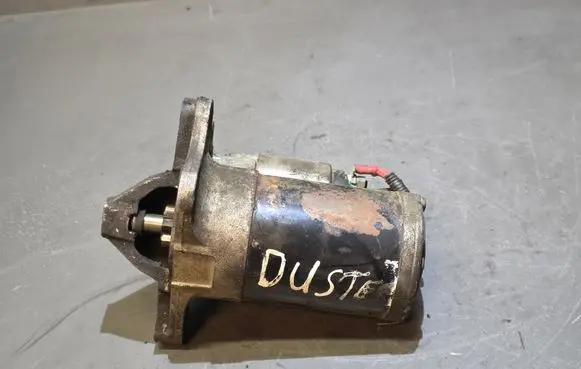 Dacia Duster Starter motor 8200665518 M000T45971ZT