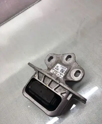 Mini One - Cooper F56 F55 Gearbox mount 685344505