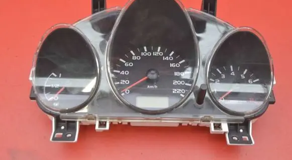 Mitsubishi Colt CZ3 Speedometer (instrument cluster) MR951770