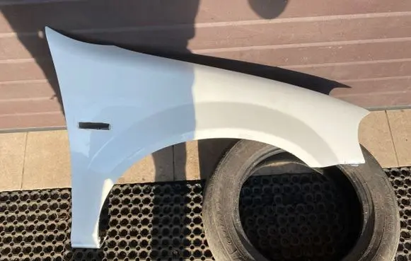 Chrysler Sebring (ST-22 - JR) Fender
