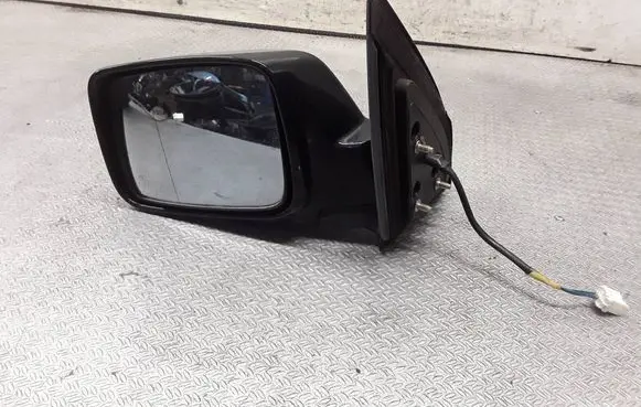 Nissan X-Trail T30 Front door electric wing mirror E13010621