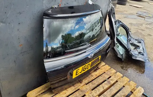 Mini One - Cooper Coupe R56 Tailgate/trunk/boot lid