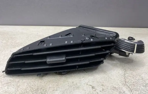 Ford C-MAX II Dash center air vent grill AM51R014L21CDW