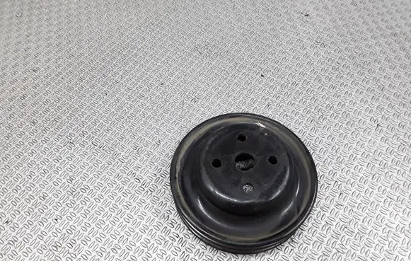 Mitsubishi Pajero Water pump pulley 