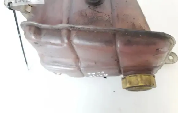 Coolant expansion tank/reservoir