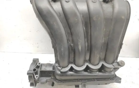 Nissan Qashqai Intake manifold