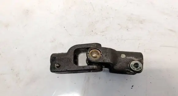 Toyota Avensis T250 Steering column universal joint 
