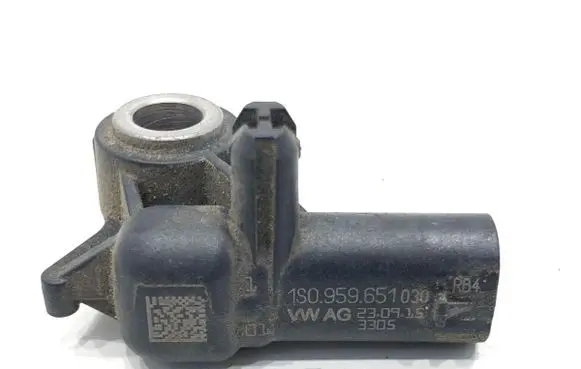 Volkswagen Touareg II Airbag deployment crash/impact sensor 1S0959651