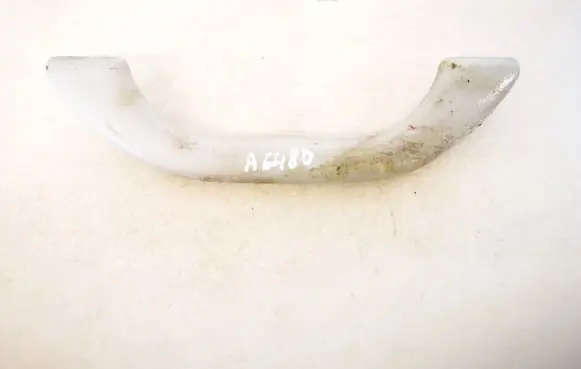 Audi A4 S4 B5 8D Front interior roof grab handle 8d0857607
