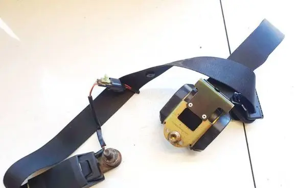 Ford Maverick Front seatbelt 5l8478611b08a 5l84-78611b08-a