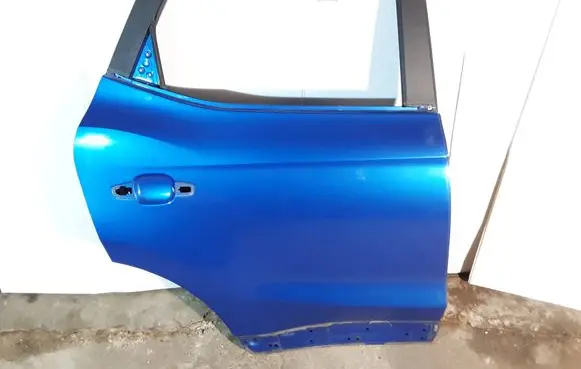 MG ZS Rear door 