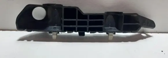 KIA Ceed Front bumper mounting bracket 86516A2000